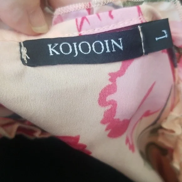 KOjOOIN Pink Floral Smocked Tiered Midi Dress SZ L - Picture 13 of 17